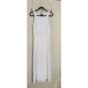 White maxi dress